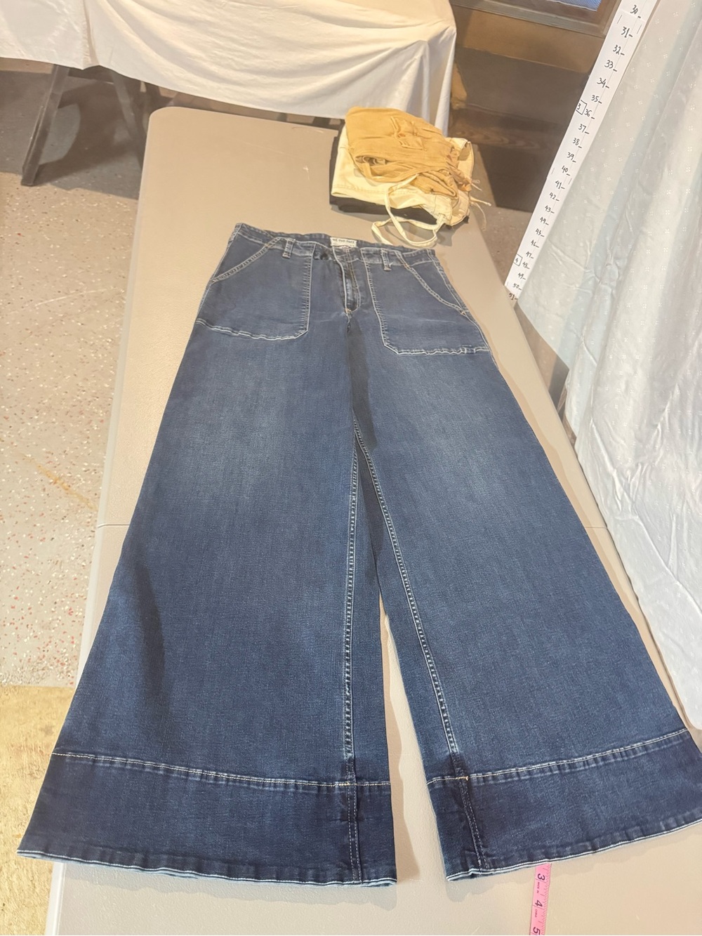 We The Free Wide-Leg Dark Blue Jeans with Patch Pockets